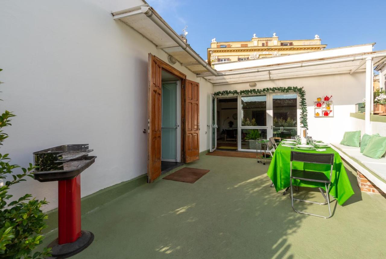 Kamyhouse Una Tranquilla Struttura Nel Verde Villa Nápoles Exterior foto